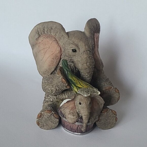 Vintage Tuskers Hand Painted Collectible Elephant Figurine Sculpture - Picture 5 of 5